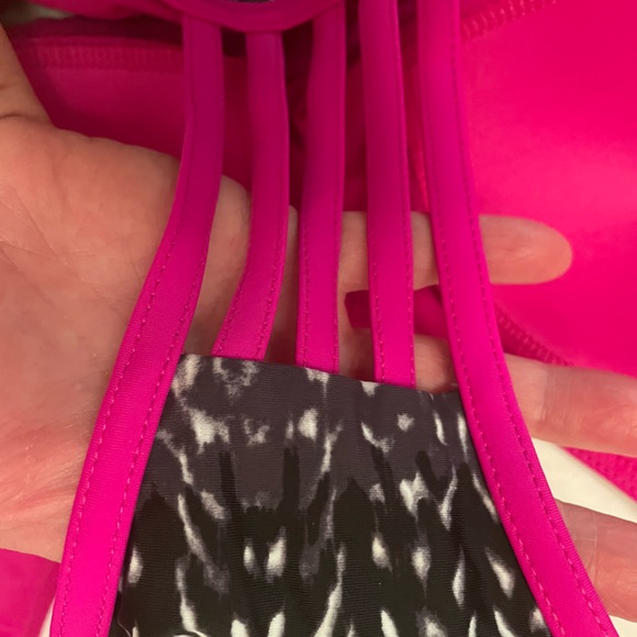 Tankini in size Medium. - Picture 5 of 6